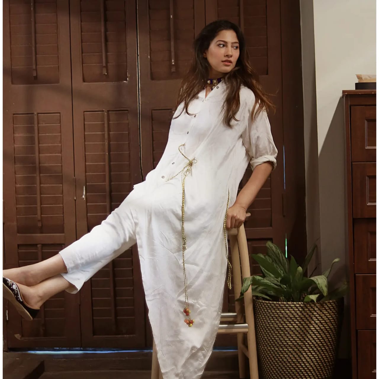 CHERRY MARDIA in Pearl & Girl