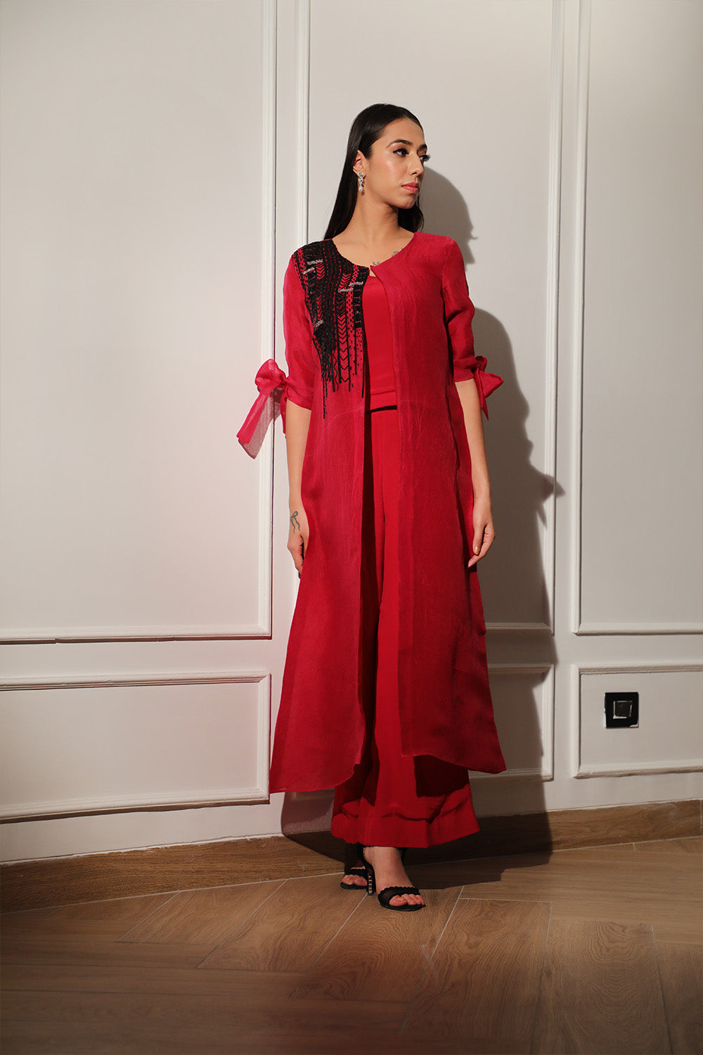 KISHORI SAHANE  in 3 Piece Co-ord With Hand Embroideried Organza Loverlay